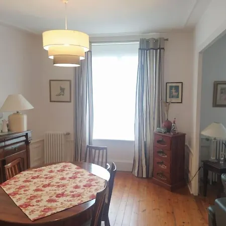 Grande Maison De Avec Jardin - Baie Du Mont St Michel Holiday home *