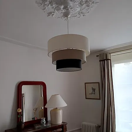 Holiday home Grande Maison De Avec Jardin - Baie Du Mont St Michel *